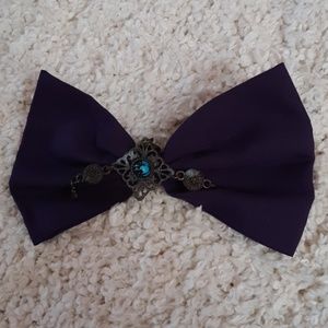 Purple bow barette
